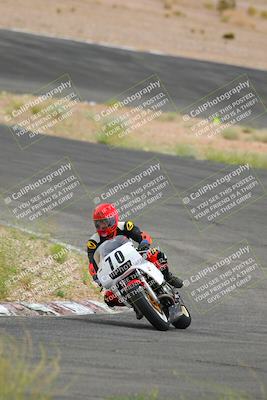 media/Jun-04-2022-WERA (Sat) [[b852bbbd55]]/Race 9 LW Twins Superbike V6 LW D Superstock/